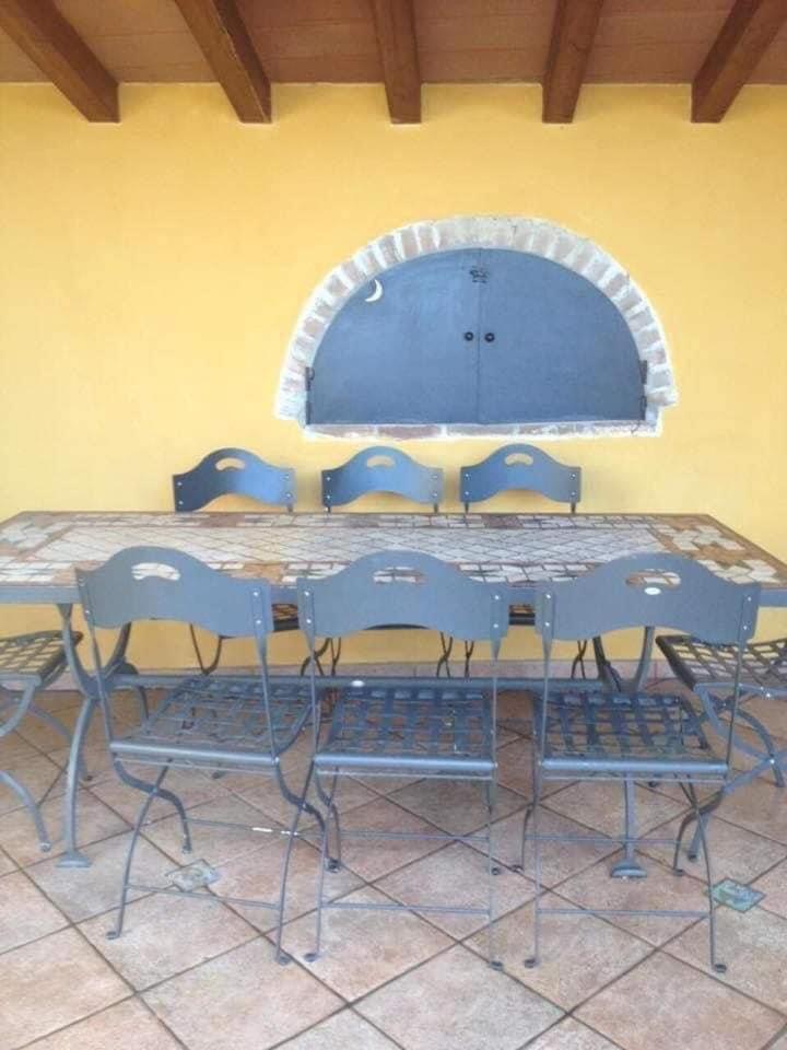 Un Piccolo Castello Medioevale Vicino 5 Terre Vila Giucano Exterior foto
